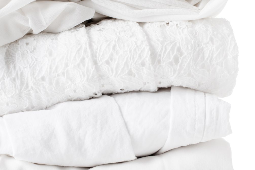 como limpiar ropa blanca