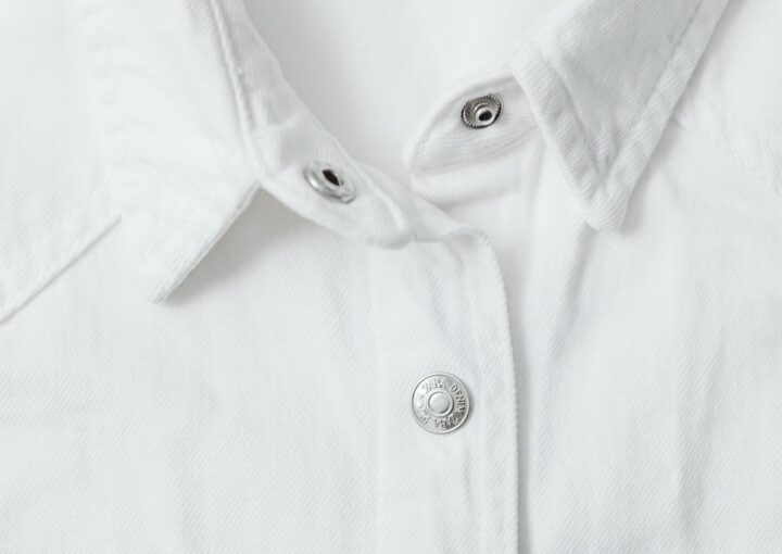 Cómo blanquear ropa blanca en la lavadora
